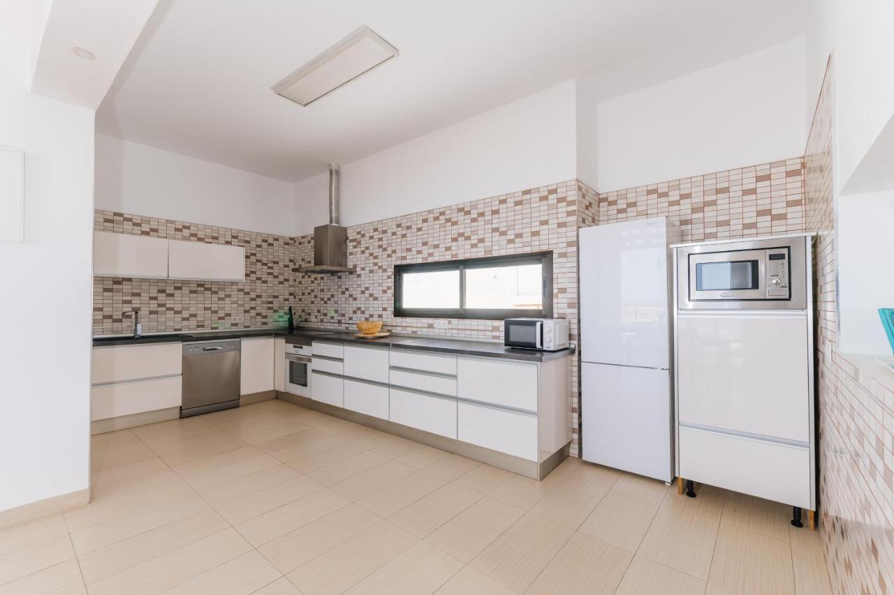 Sunset White Villa - Ocean View, Jakuzzi, Heated Pool, Air-Conditioning, Grill Playa de las Americas  Eksteriør bilde