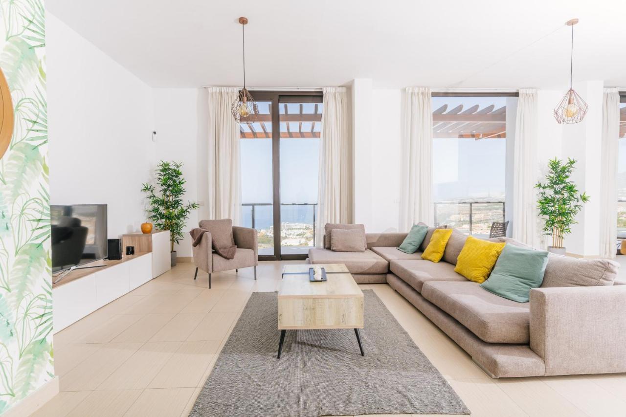 Sunset White Villa - Ocean View, Jakuzzi, Heated Pool, Air-Conditioning, Grill Playa de las Americas  Eksteriør bilde