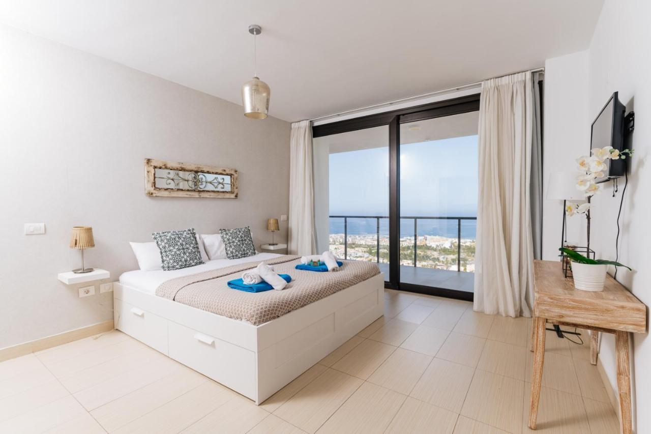 Sunset White Villa - Ocean View, Jakuzzi, Heated Pool, Air-Conditioning, Grill Playa de las Americas  Eksteriør bilde